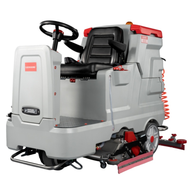 长寿坦洁驾驶式洗扫一体机X800