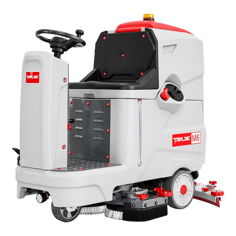 长寿坦洁驾驶式洗地机M6【双刷】