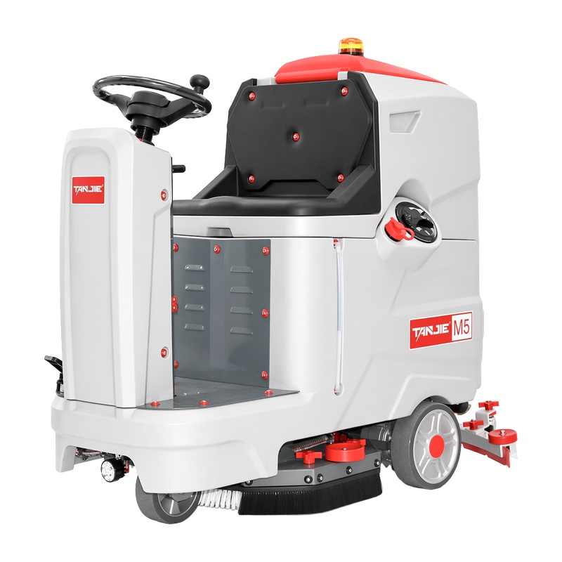 长寿坦洁驾驶式洗地机M5【单刷】